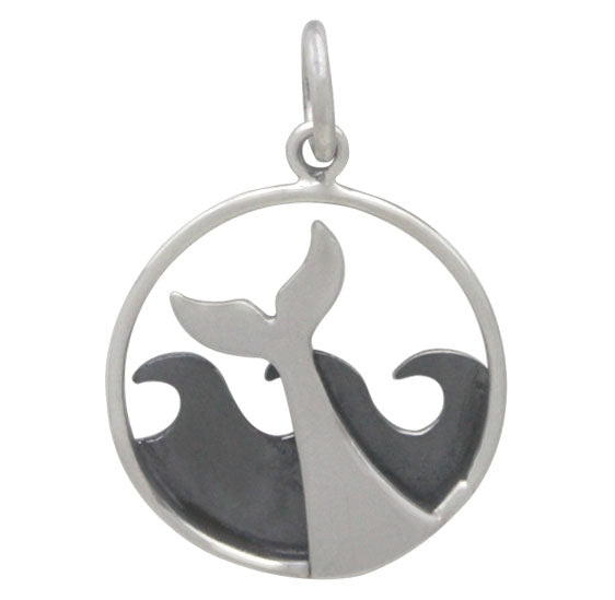 WHALE TAIL AND OCEAN WAVES CHARM STERLING SILVER AQUATIC ANIMAL PENDANT BACK VIEW