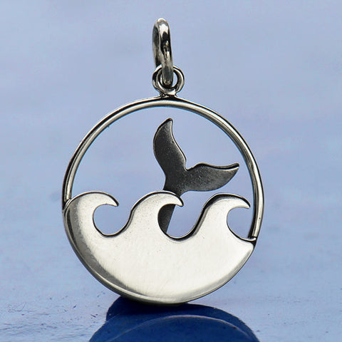 WHALE TAIL AND OCEAN WAVES CHARM STERLING SILVER AQUATIC ANIMAL PENDANT