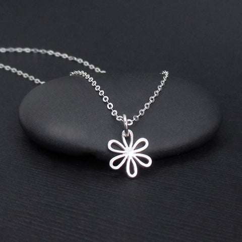 DAISY FLOWER NECKLACE OPENWORK STERLING SILVER APRIL BIRTH FLOWER NECKLACE